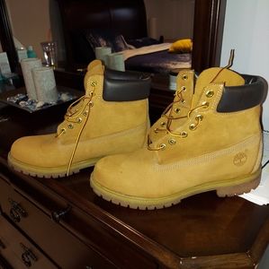 Men's size 10.5 Timberland boots